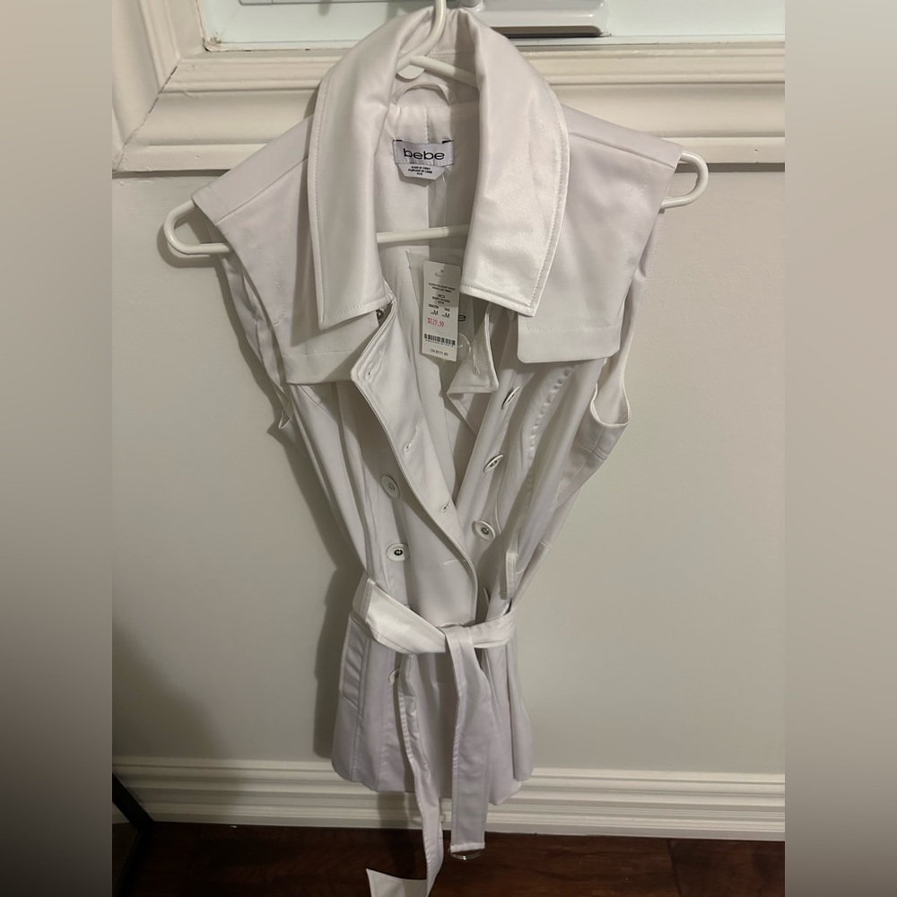 Bebe white vest